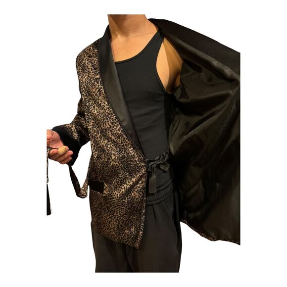 L.W. Wardy Leopard Jacquard Satin Smoking Jacket XS Made in USA - Picture 17 of 17